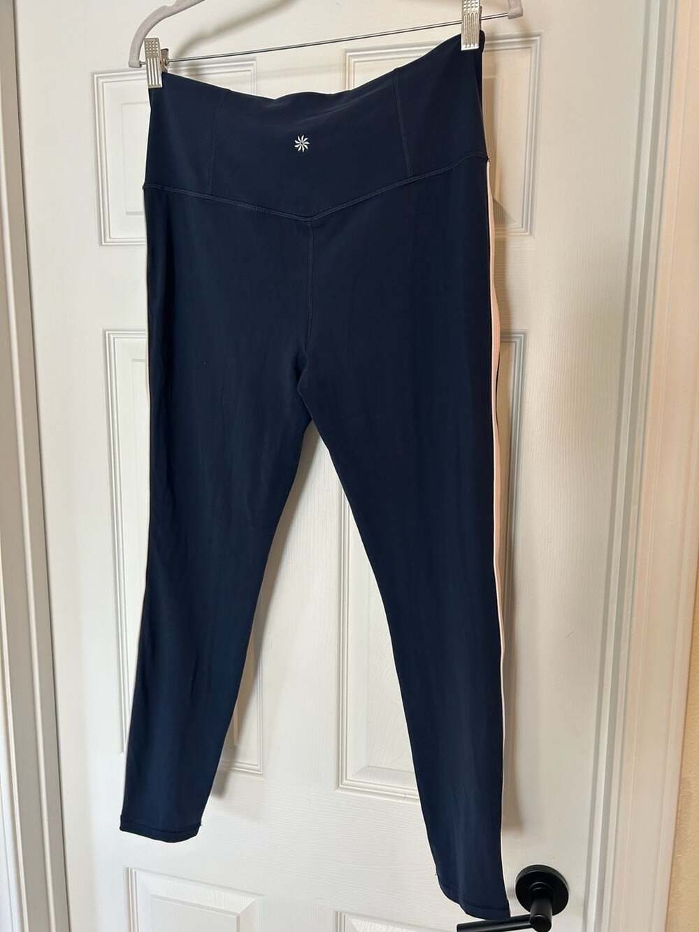 Athleta Ultra High Rise Elation Tight Legging Navy with Side Piping Size L
